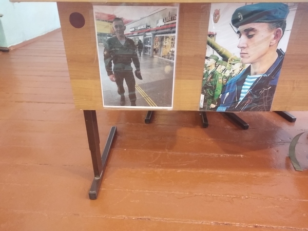 парта героя (2)