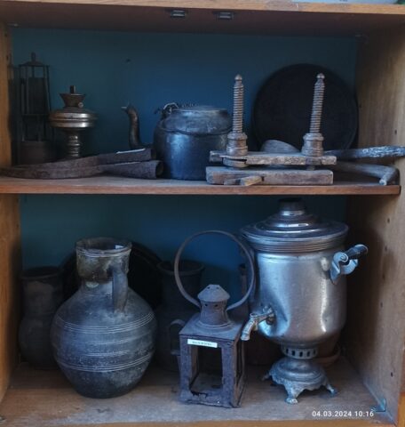 Предметы старины и быта