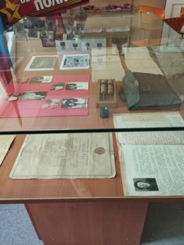 экспозиции_музей_История школы (2)