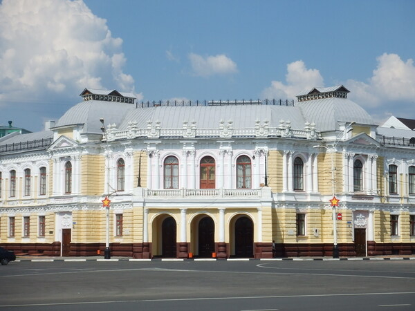 Драматический театр